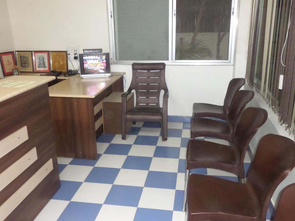 Hôtel Indradeep Executive à Aurangābād Extérieur photo