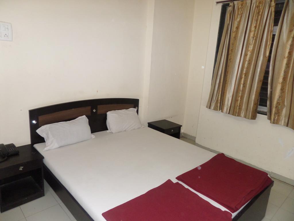 Hôtel Indradeep Executive à Aurangābād Chambre photo
